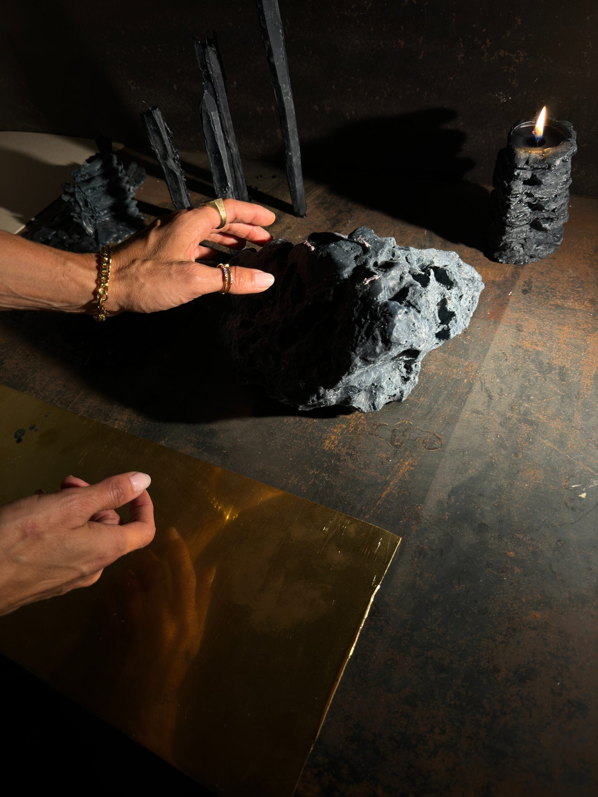 Volcan-Natural Beeswax Candle