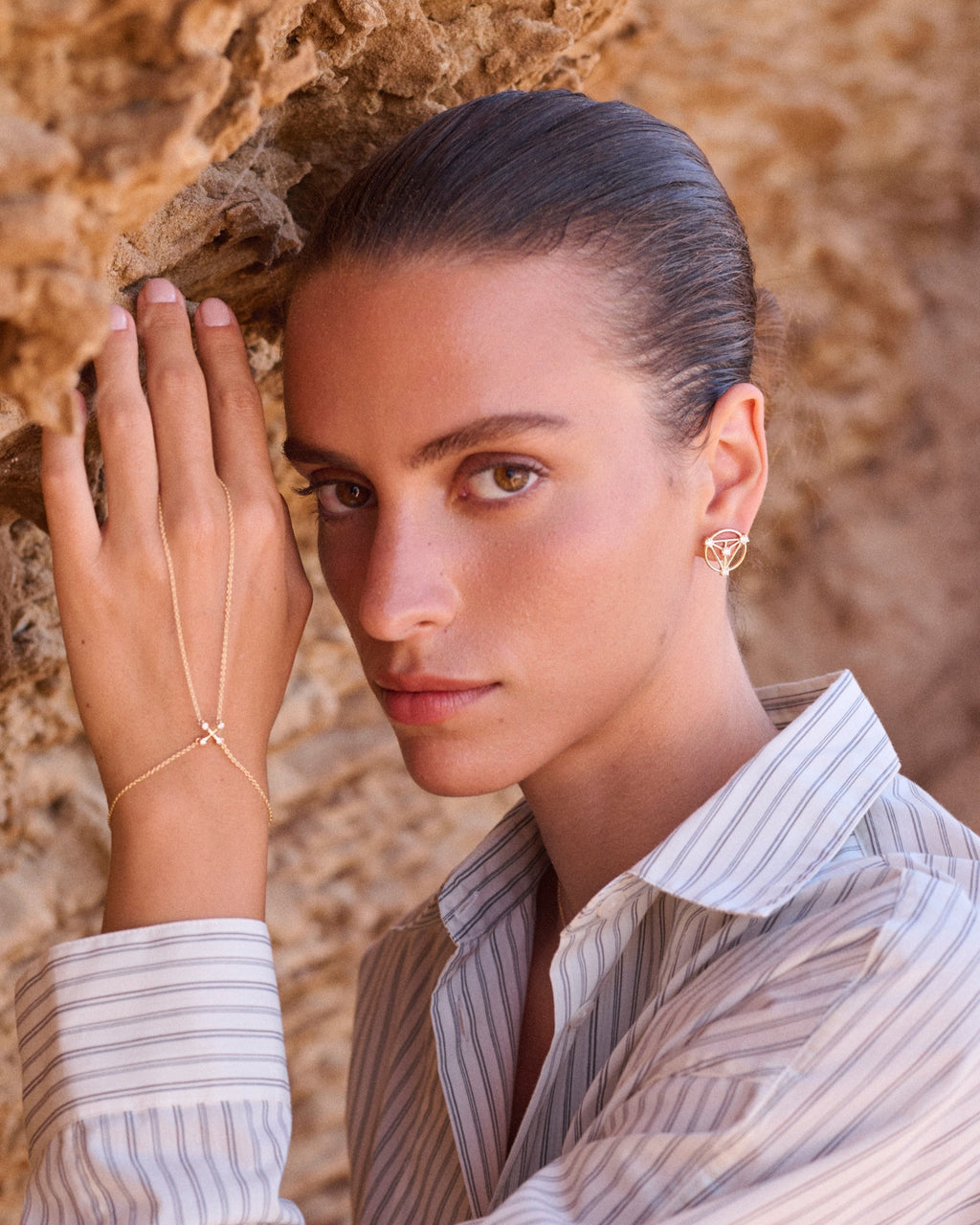 444 Diamond Hand Chain