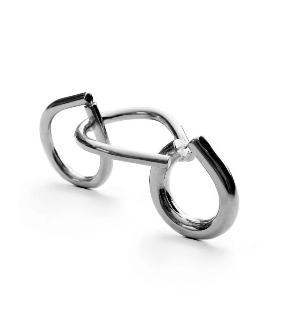 Three-Finger Linked Ring