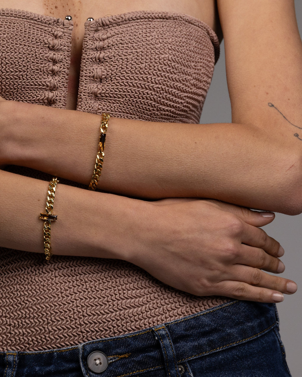 Cognac Drop Curb Bracelet