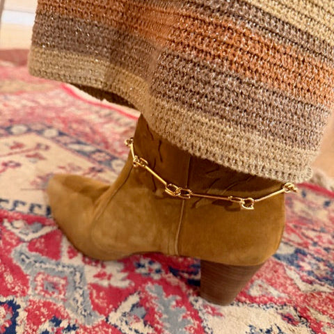 Linked Theory Boot Necklace