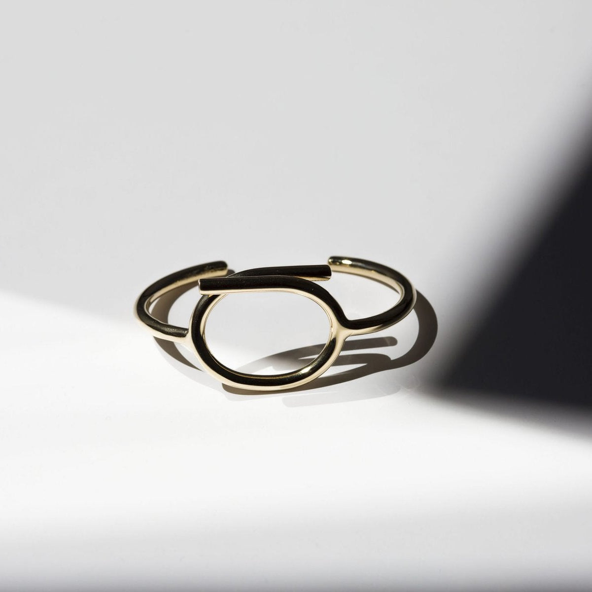 The open Chain link bracelet