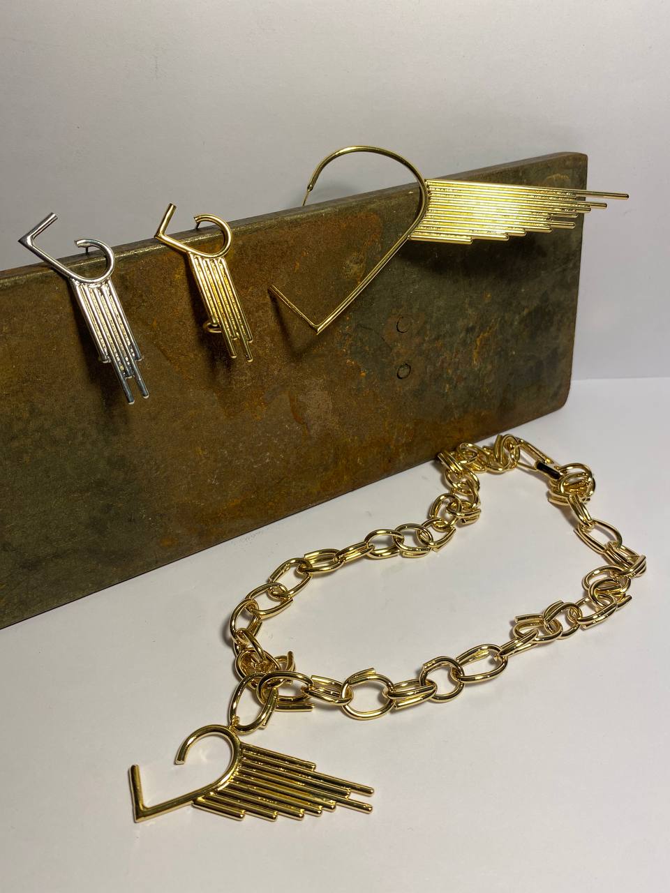 Heart Oval Chain Necklace